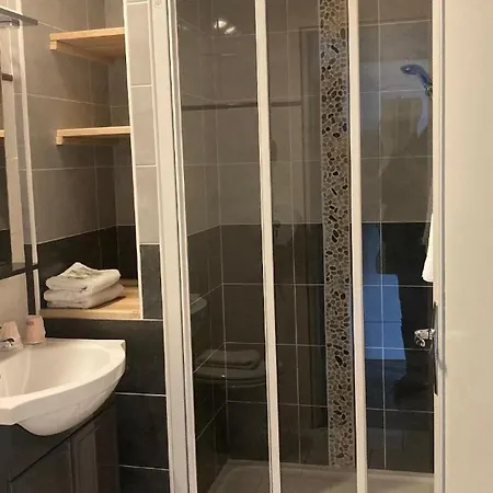 Hotel Aux Trois Jean