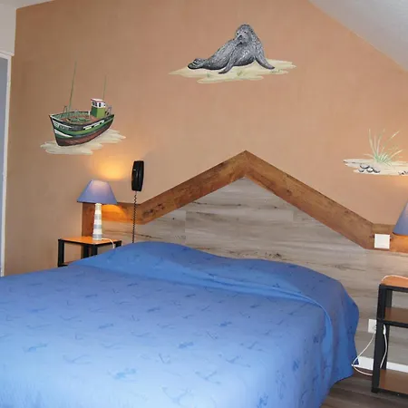 Aux Trois Jean Hotel Le Crotoy