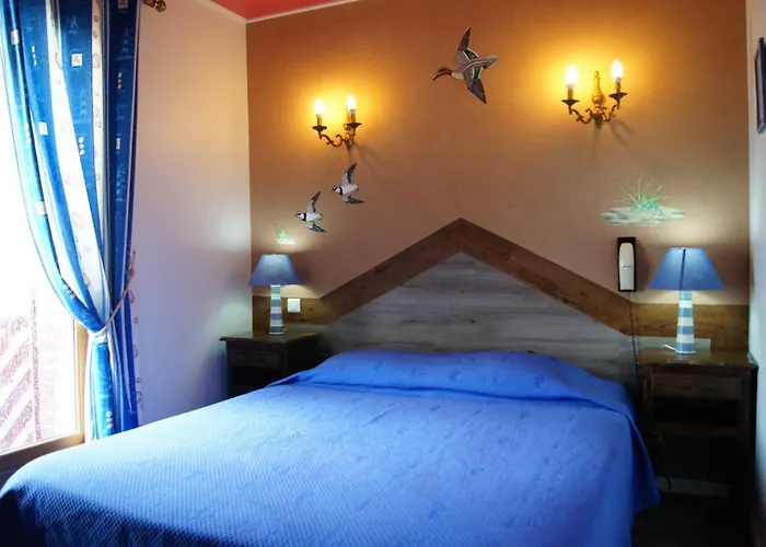 Aux Trois Jean Le Crotoy