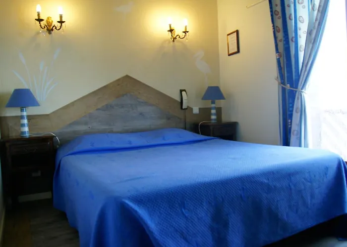 Hotel Aux Trois Jean